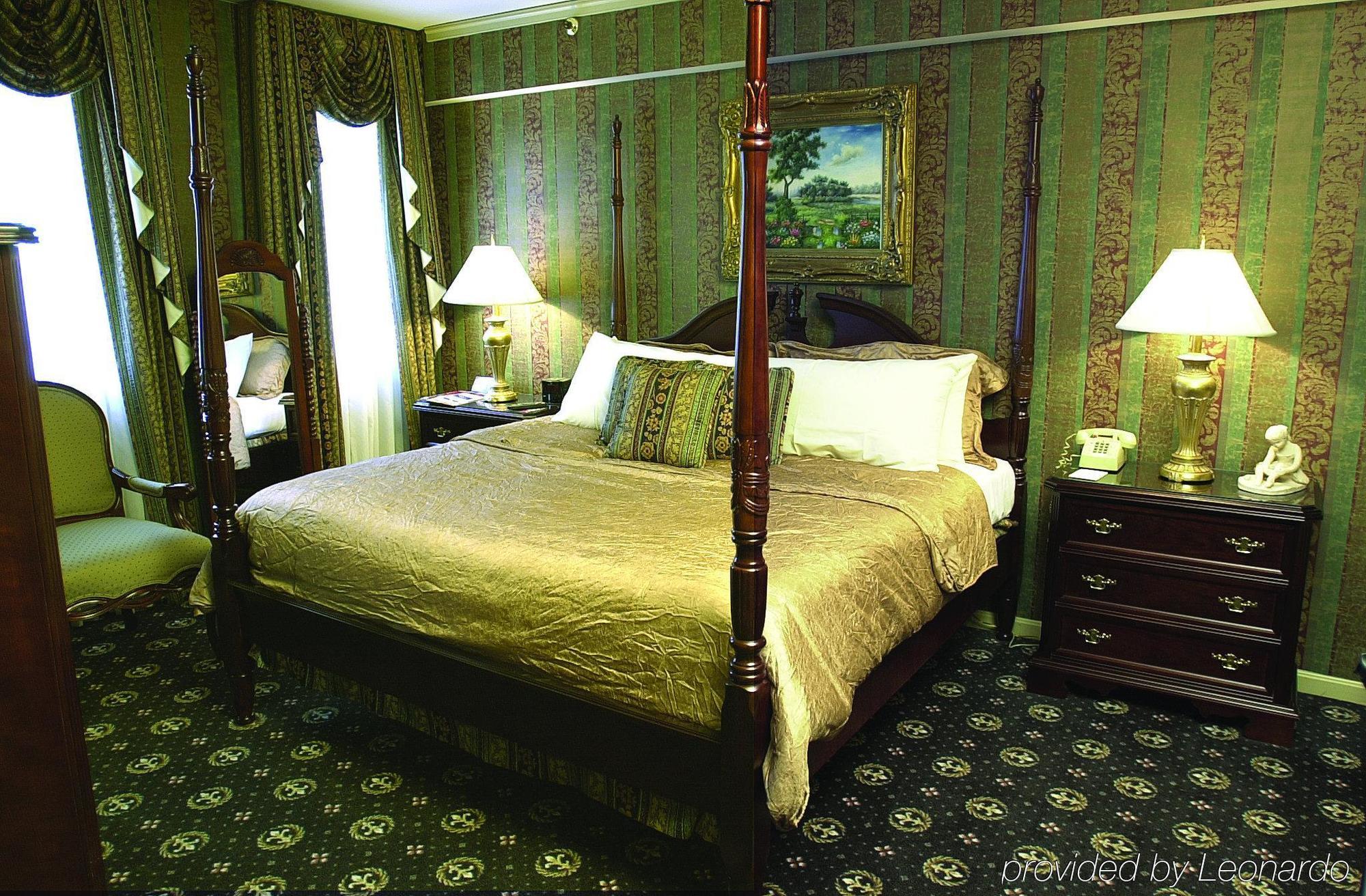 The Brown Hotel Louisville Room photo